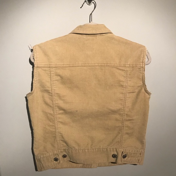 GAP CORDUROY VEST w/ DISTRESSED EDGES SIZE MEDIUM - Picture 2 of 4